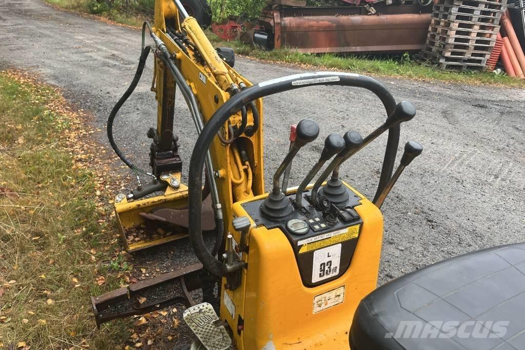 JCB 8010 Mini bagri <7t