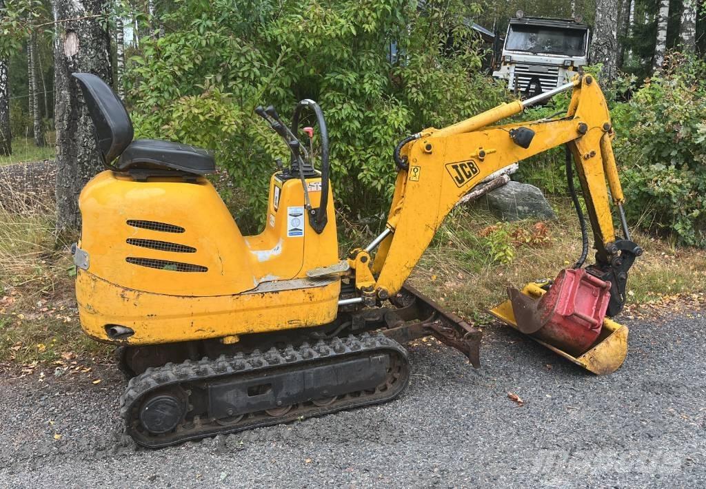 JCB 8010 Mini bagri <7t