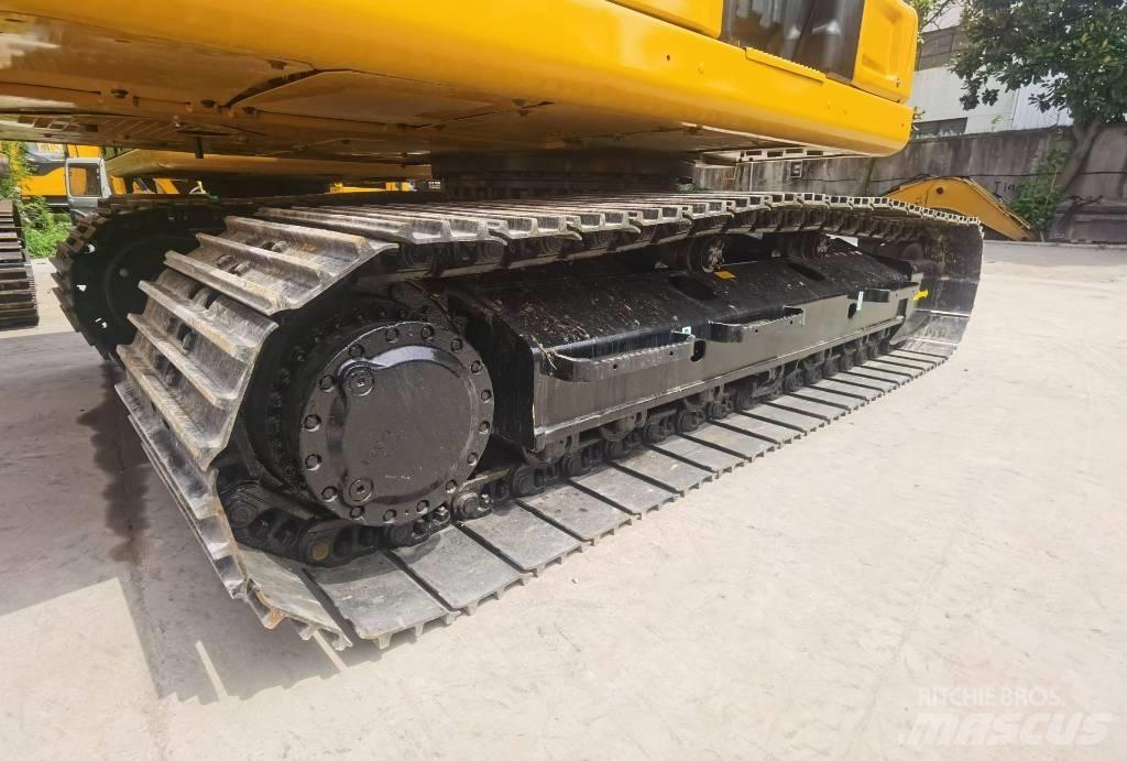 CAT 320 GC Bagri goseničarji