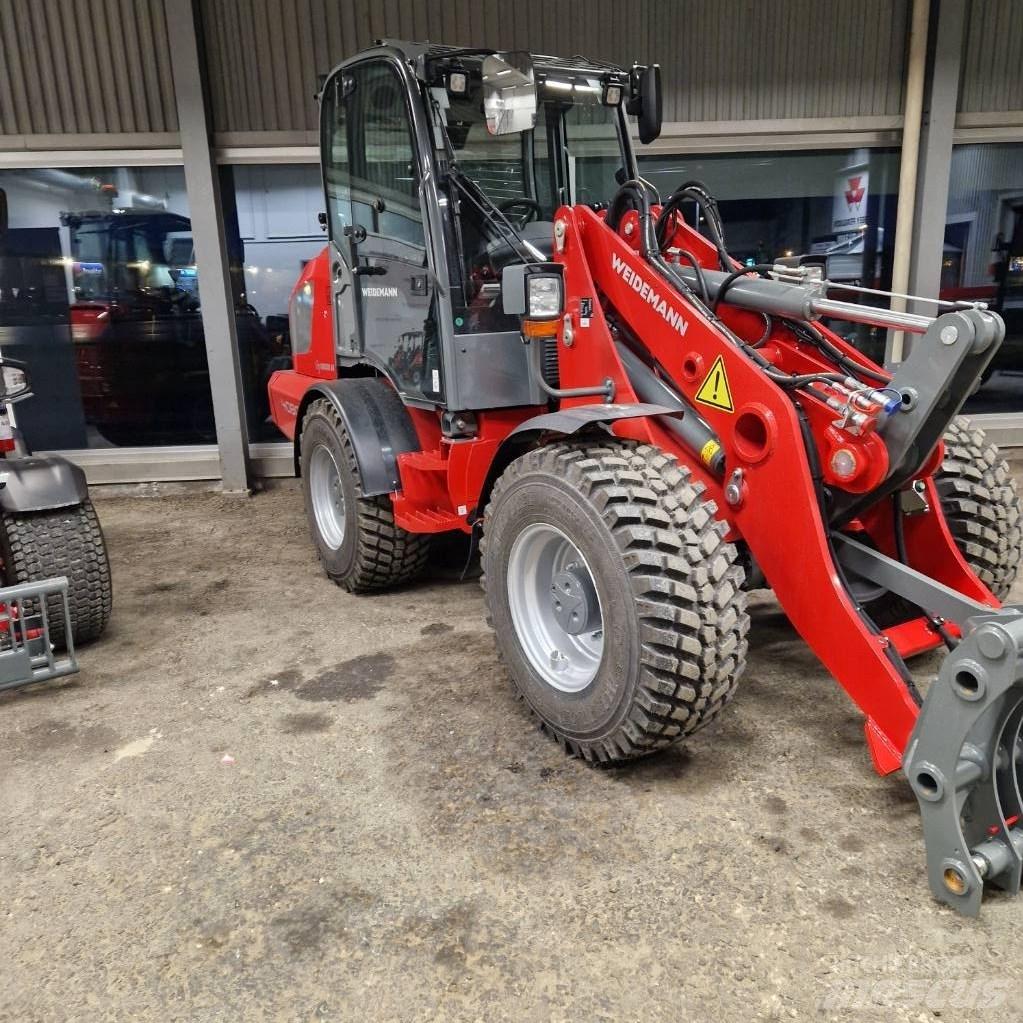 Weidemann 4080 Kolesni nakladalci