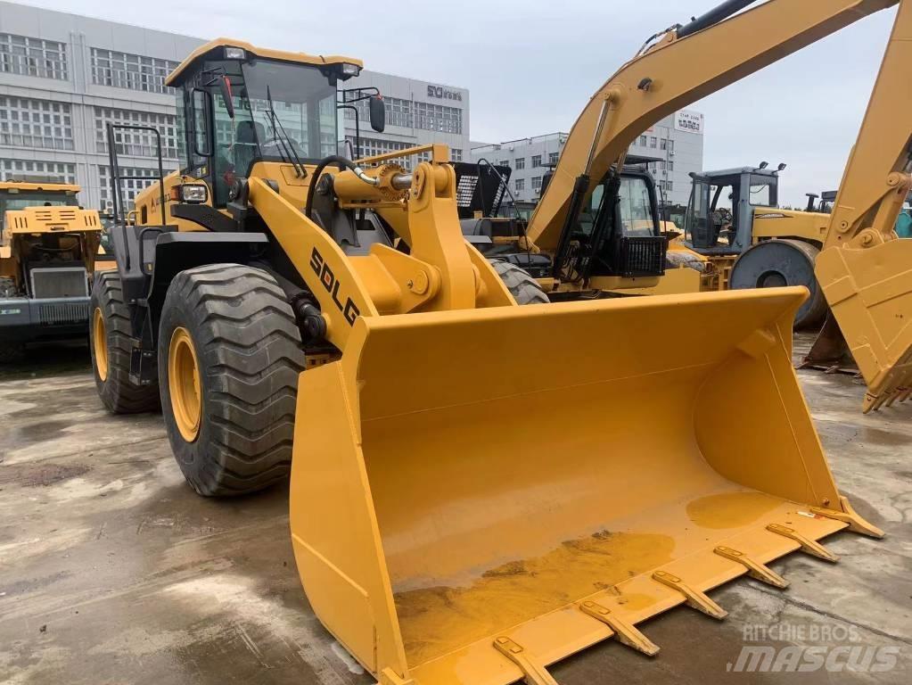 SDLG L956F Kolesni nakladalci