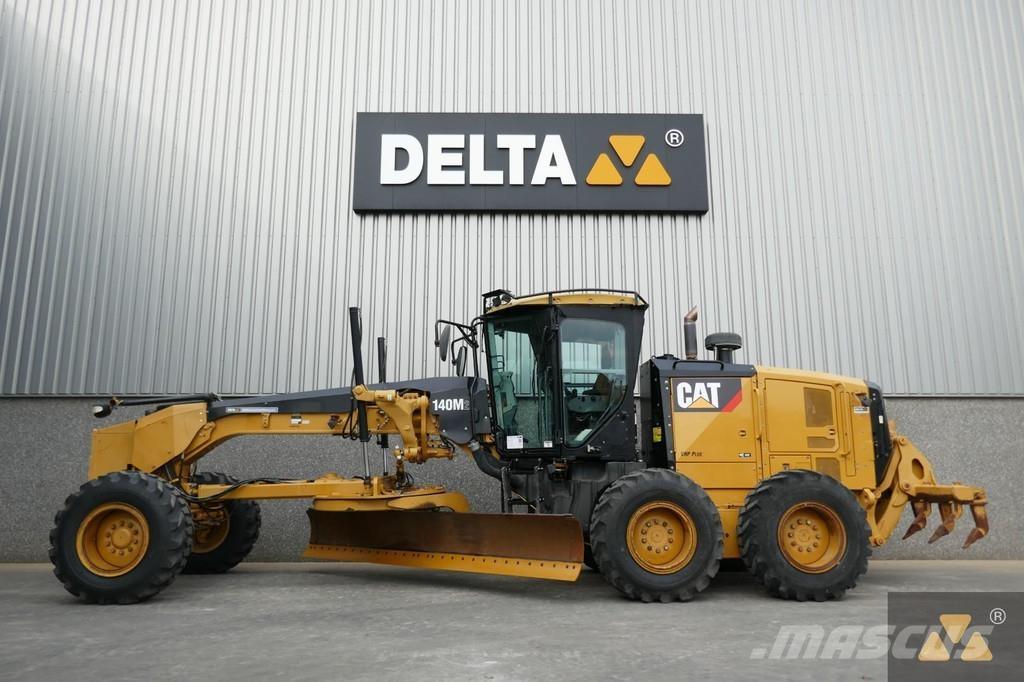 CAT 140M2 Grederji