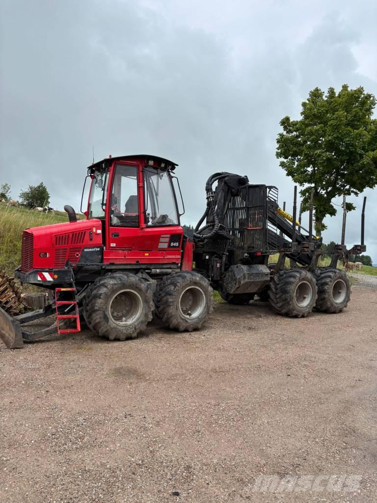 Komatsu 845 Forwarderji
