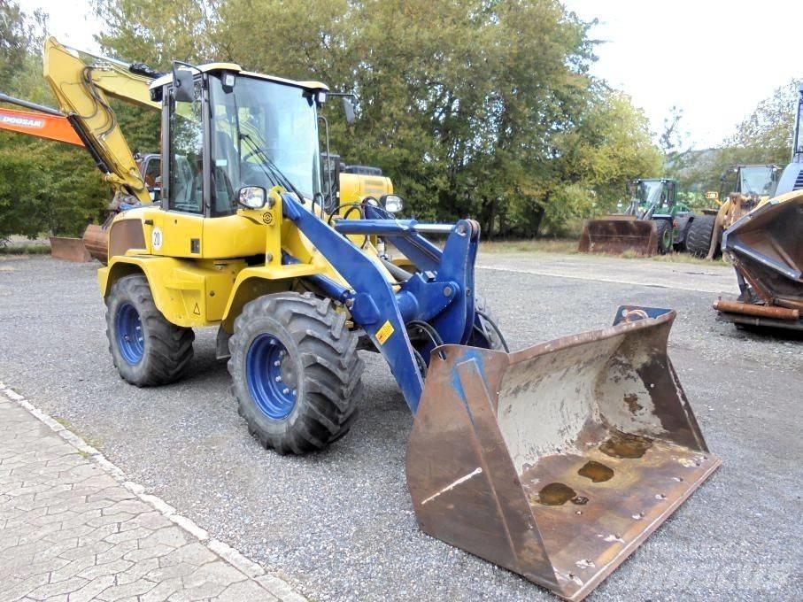 Volvo L 35 G Kolesni nakladalci