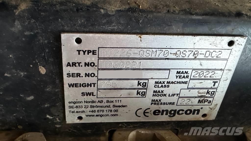 Kobelco SK 210 LC Bagri goseničarji