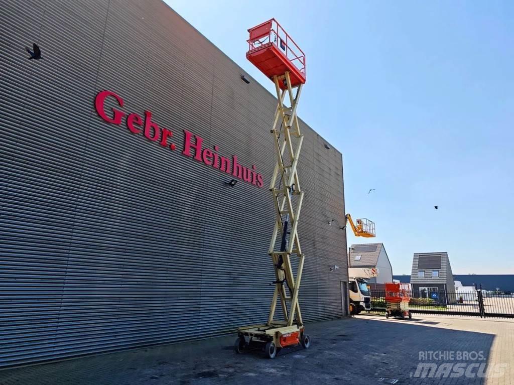 JLG 3246 ES Škarjaste dvižne ploščadi