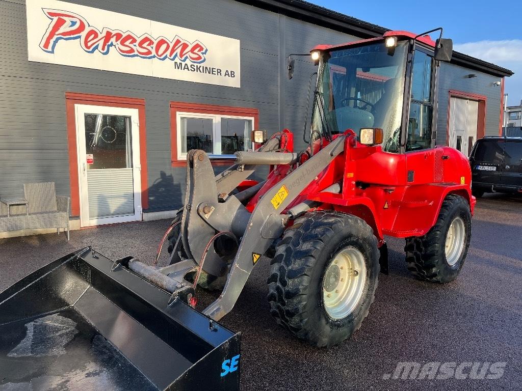 Volvo L30 Pro-10 Kolesni nakladalci