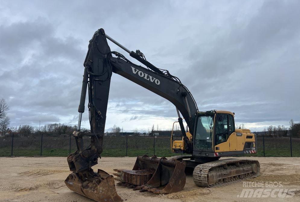 Volvo EC 220 DL Bagri goseničarji