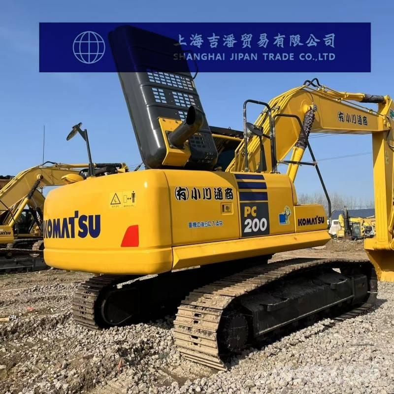 Komatsu PC 200 Bagri goseničarji