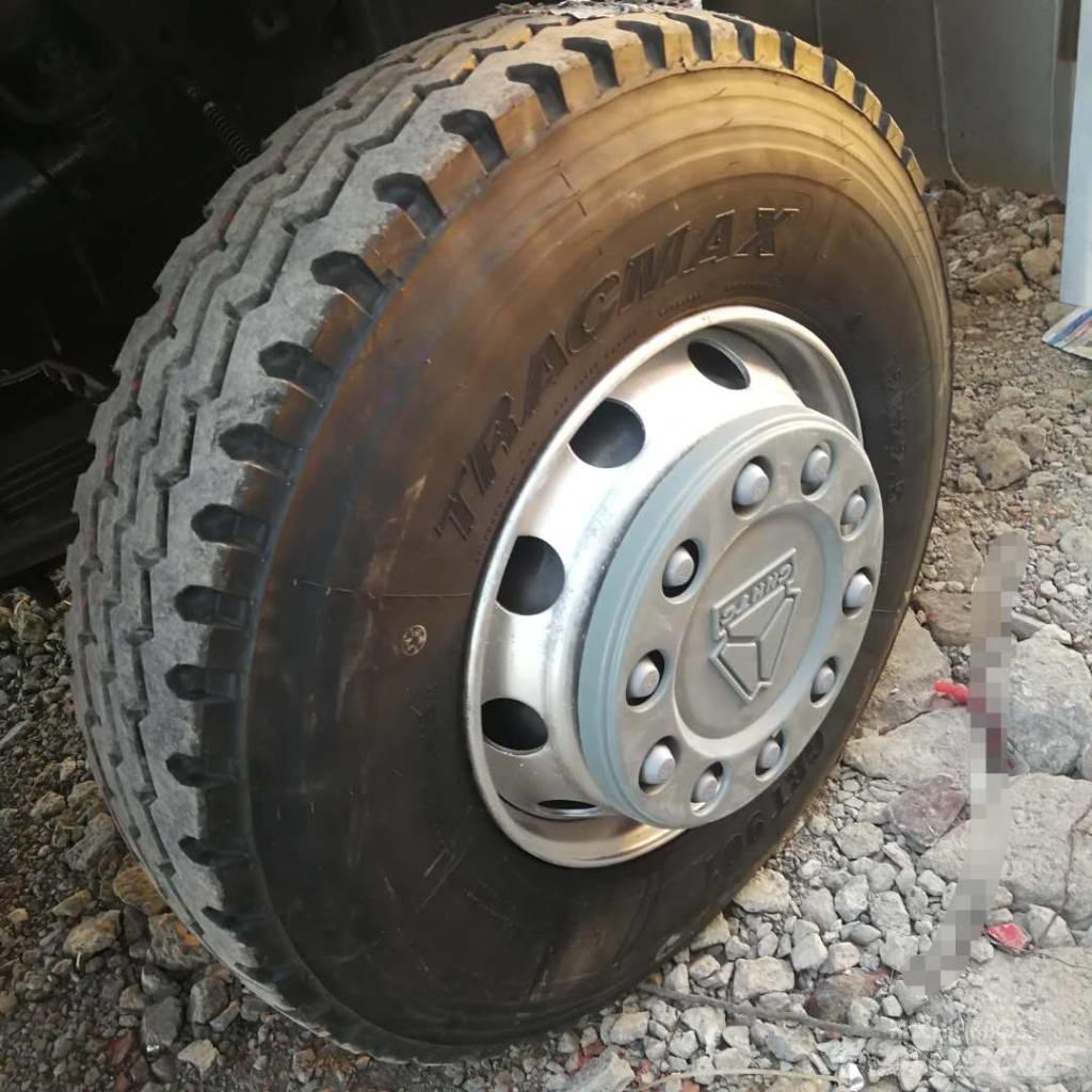Howo 375 8x4 Kiper tovornjaki