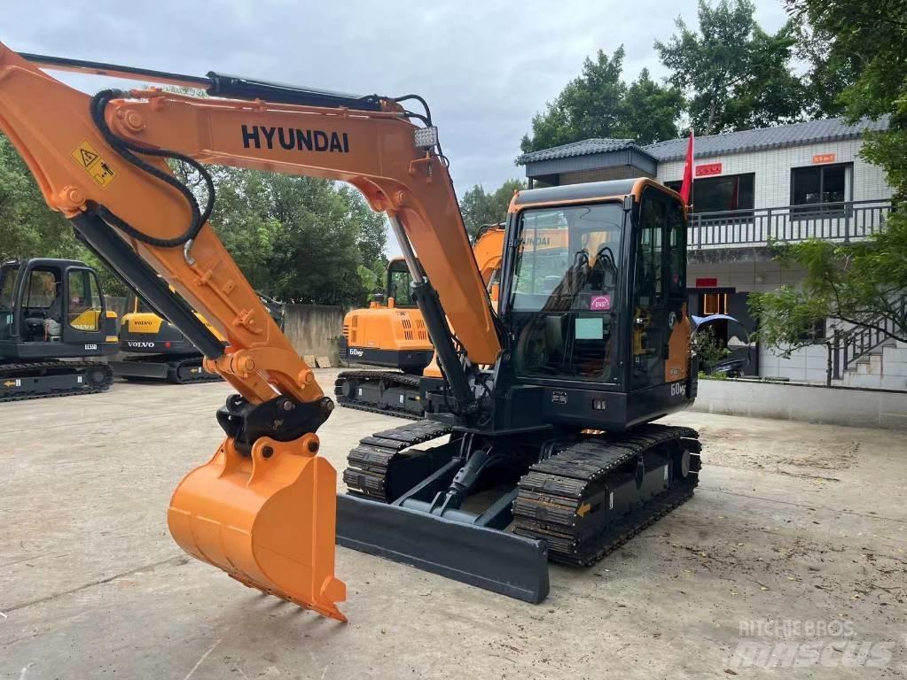 Hyundai 60vs Mini bagri <7t