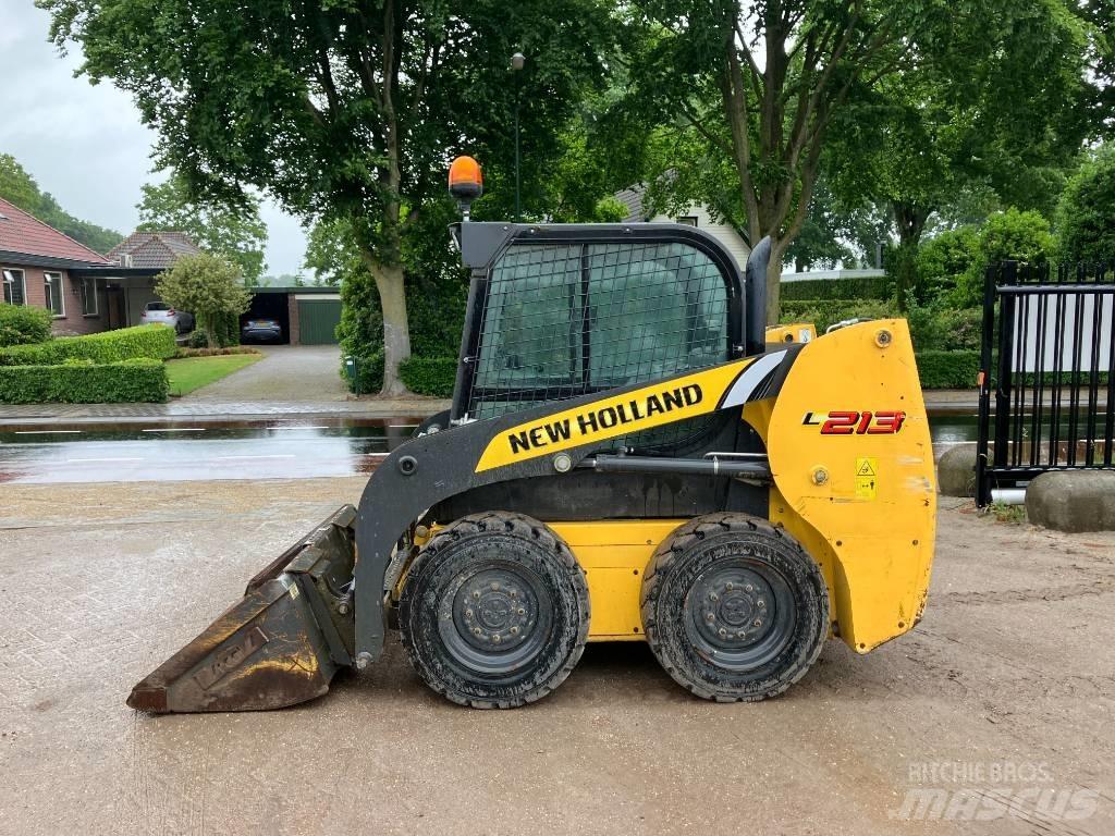 New Holland L 213 Skid steer mini nakladalci