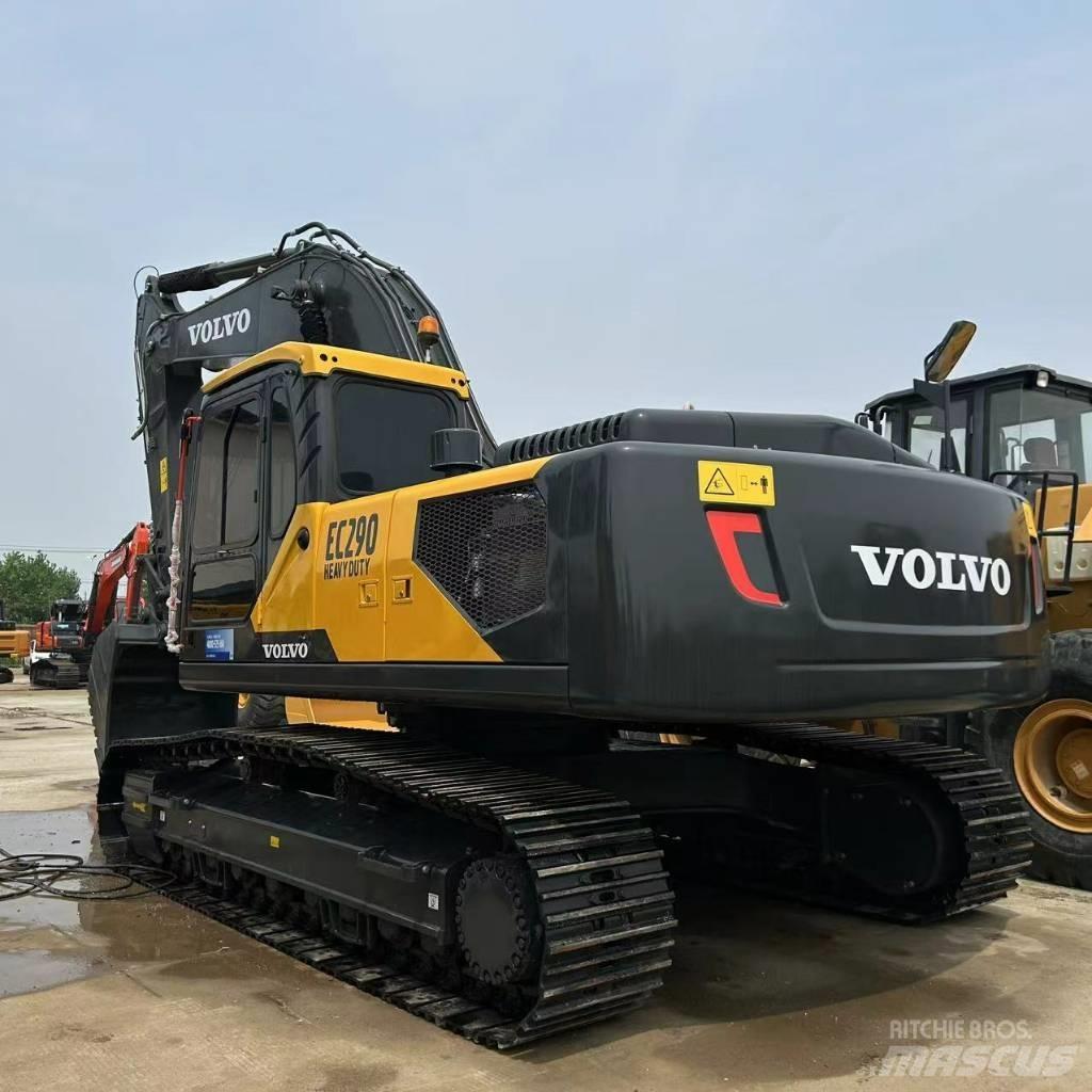 Volvo 290 Bagri goseničarji