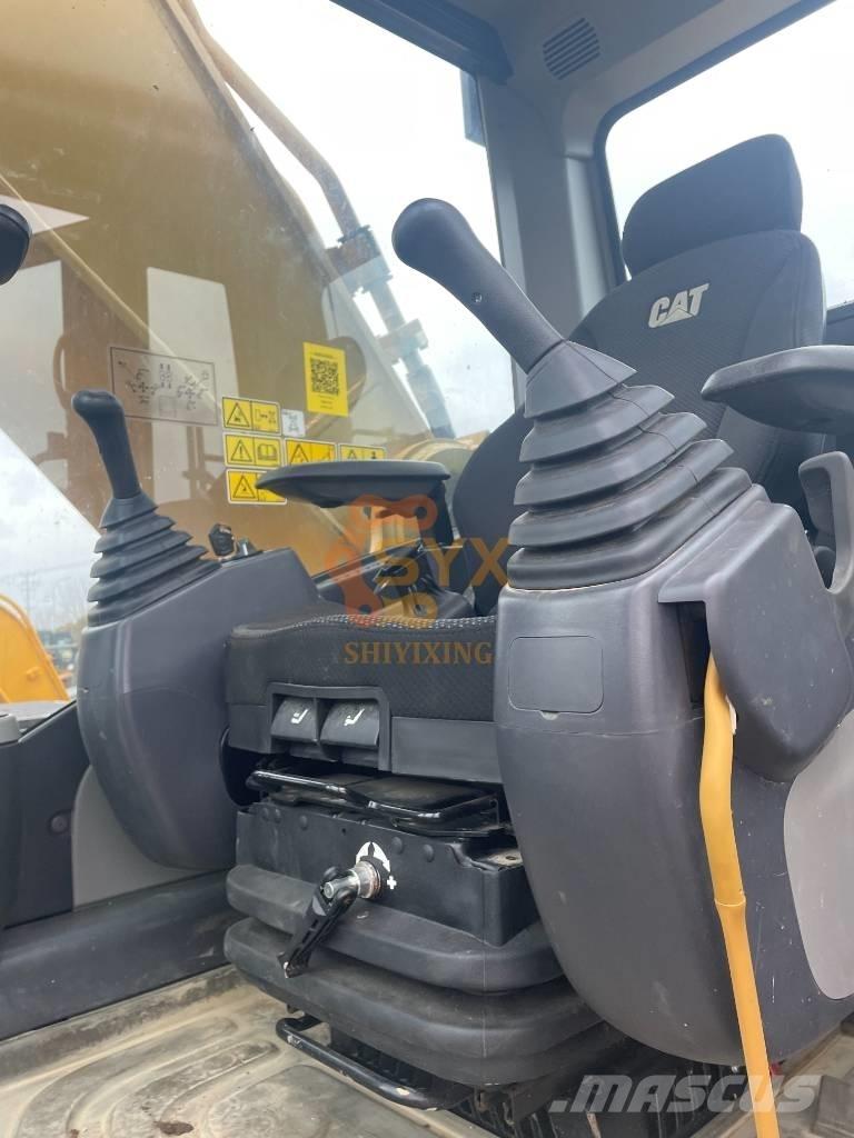 CAT 349D2 Bagri goseničarji