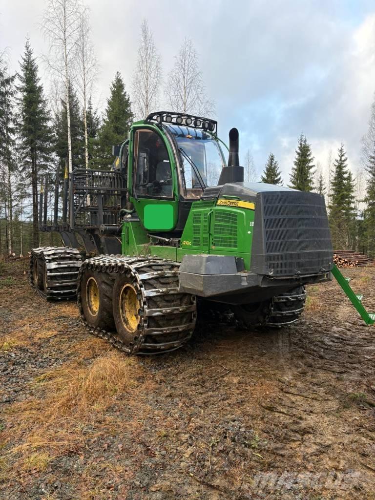 John Deere 1210G Forwarderji