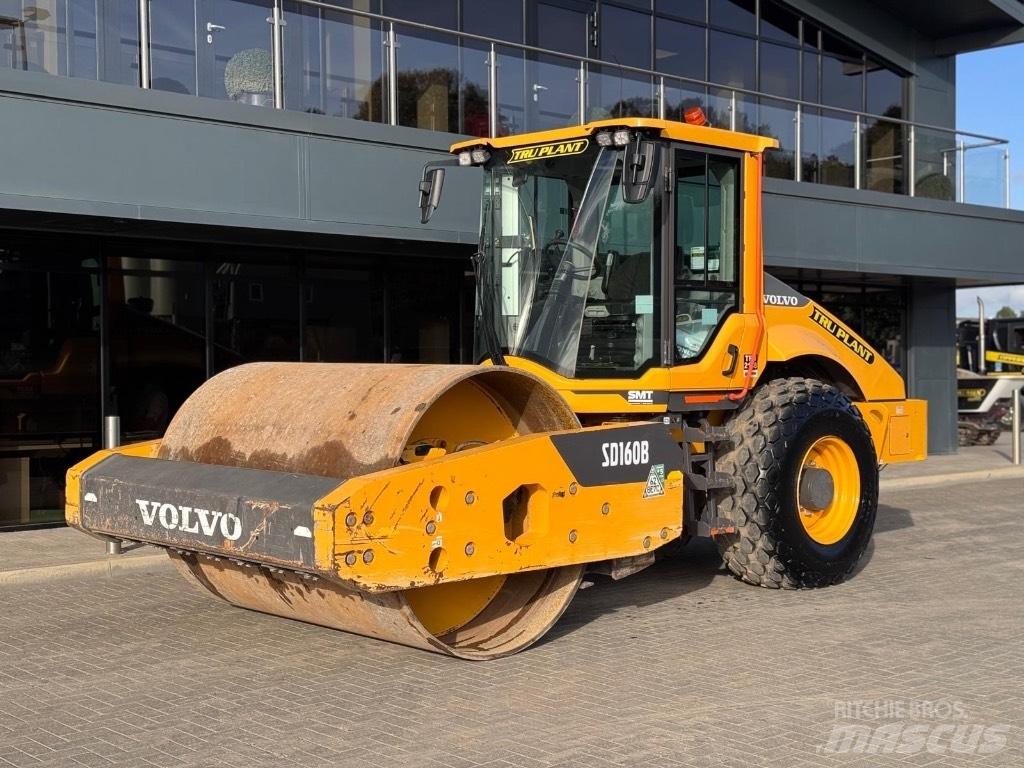 Volvo SD160B Kolesni valjarji s pnevmatikami