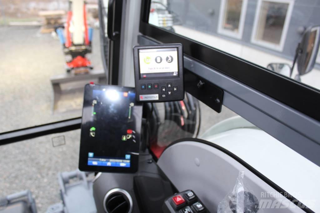 Takeuchi TB395W Bagri na kolesih