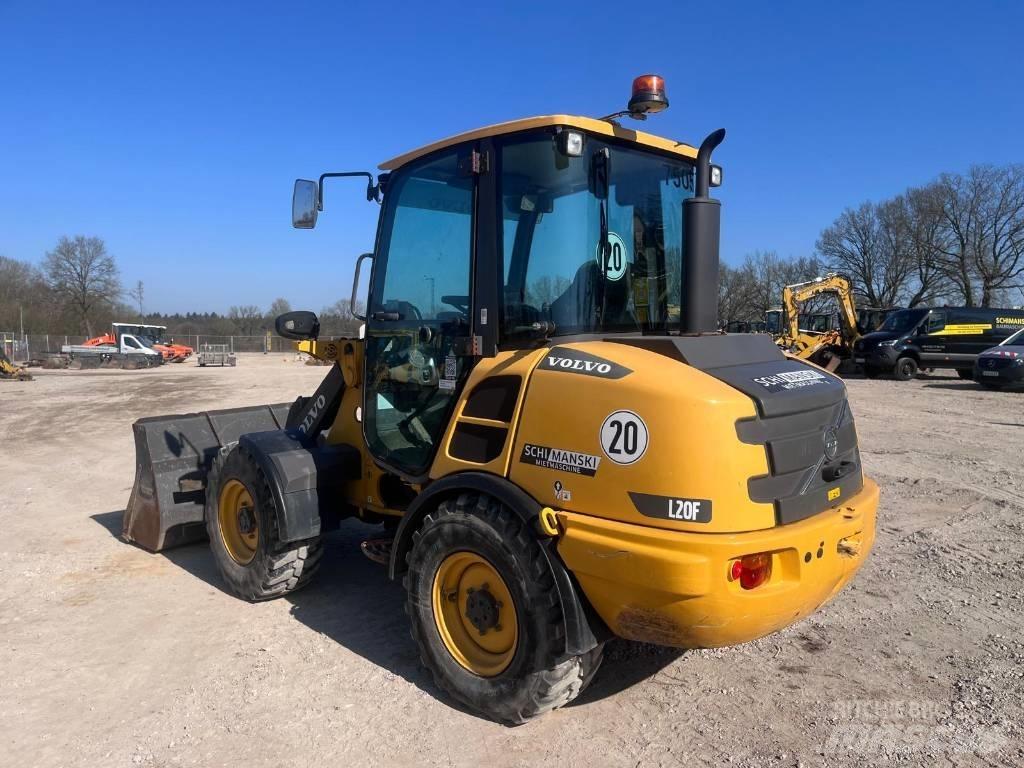 Volvo L20F  1415h Kolesni nakladalci