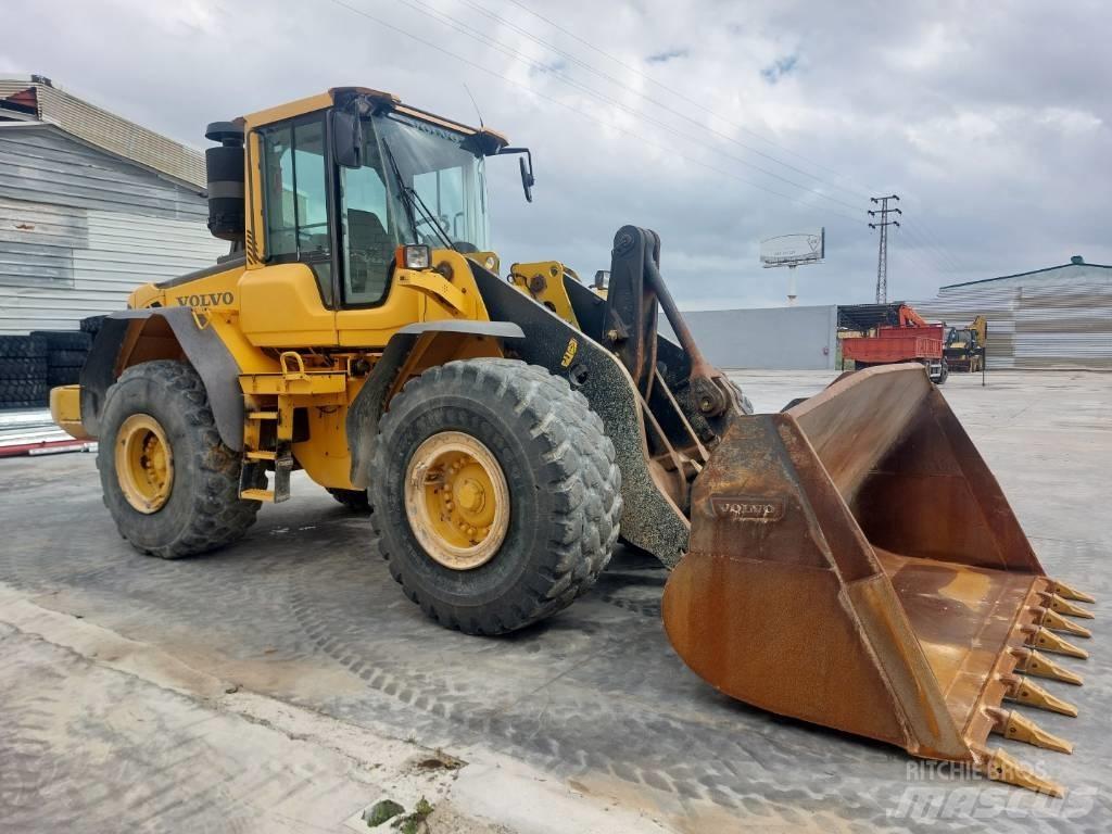 Volvo L 110 F Kolesni nakladalci