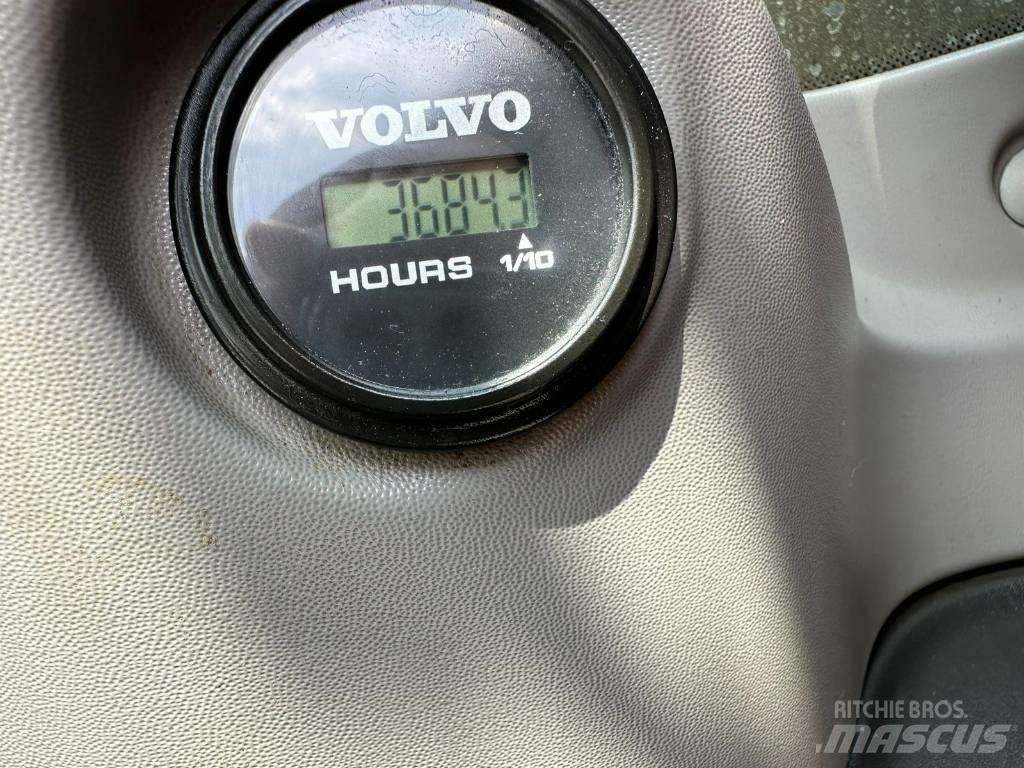 Volvo BM ECR235EL Bagri goseničarji