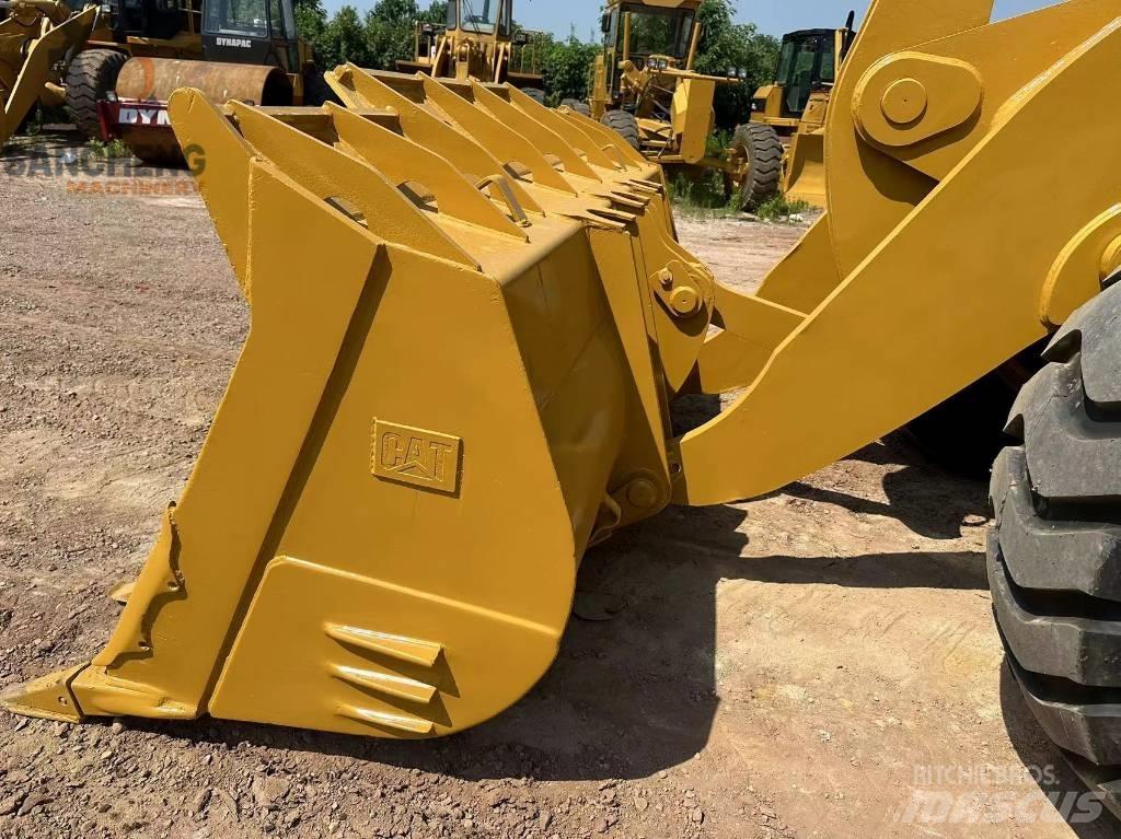 CAT 980 H Kolesni nakladalci