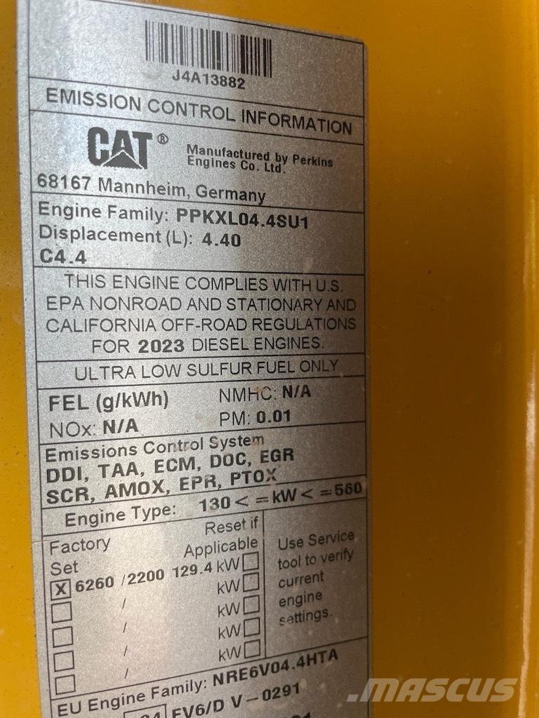 CAT MH3024 Bagri za prekladanje primarnih/sekundarnih surovin