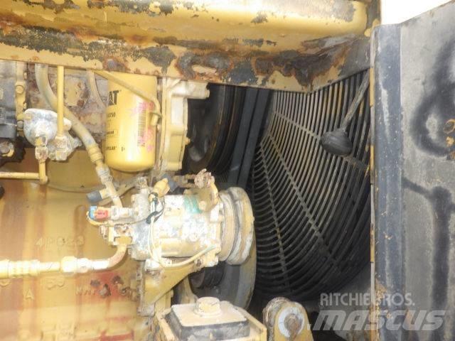 CAT 966 F Kolesni nakladalci