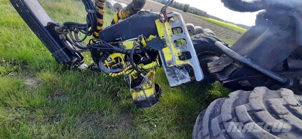 John Deere 1170 E Harvesterji