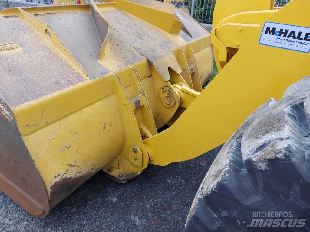 Komatsu WA480-8 Kolesni nakladalci