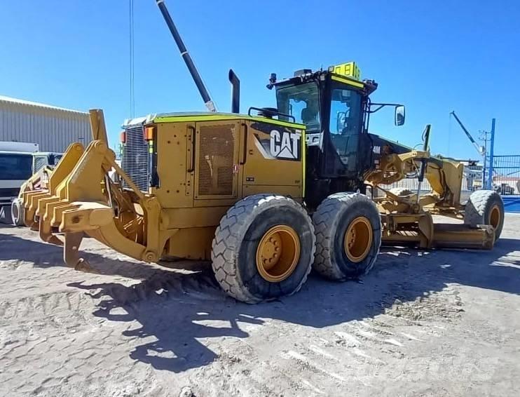 CAT 14 M Grederji