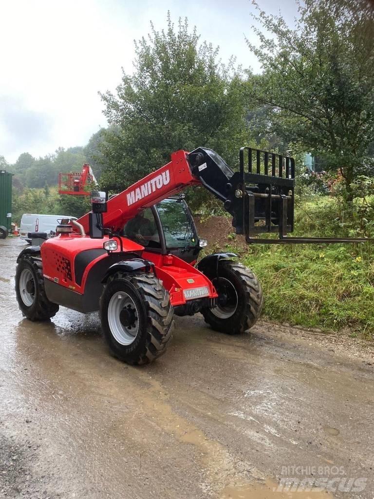 Manitou MT732 Kmetijski teleskopski nakladalci