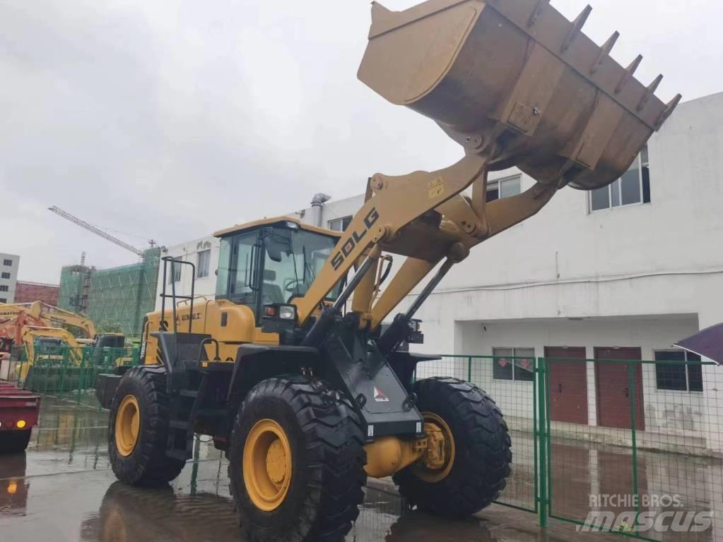 SDLG 956L Kolesni nakladalci
