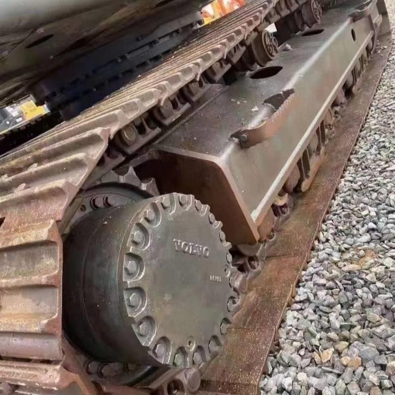 Volvo EC 360 Bagri goseničarji