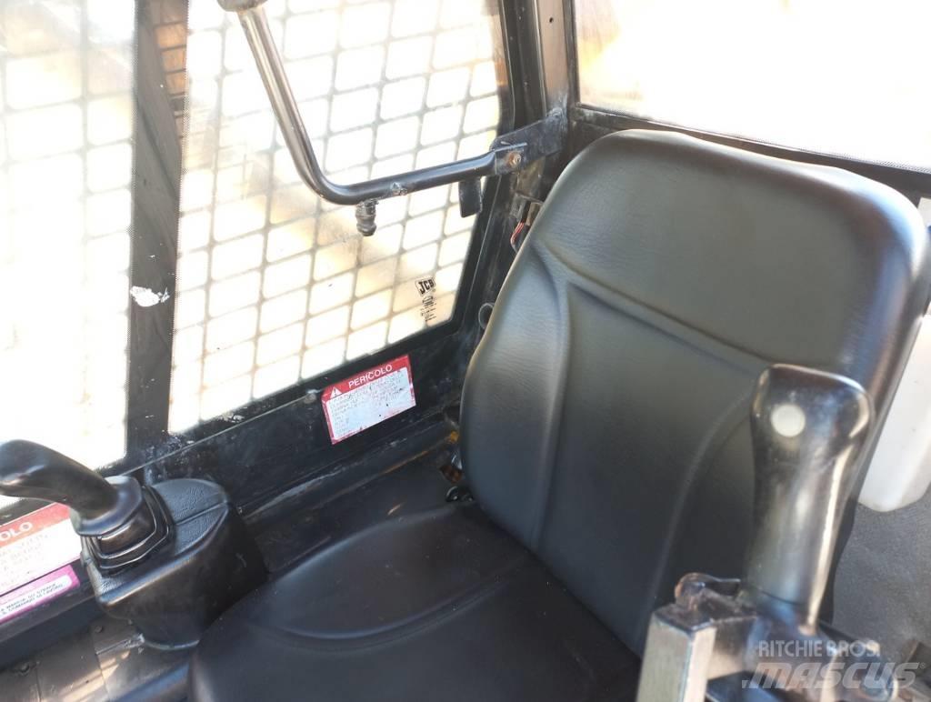 JCB 1110 T Skid steer mini nakladalci