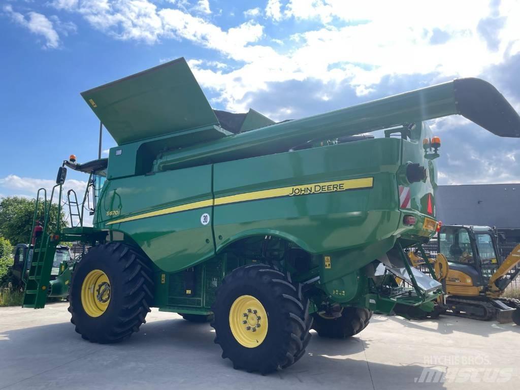 John Deere S670 4x4 Kombajni