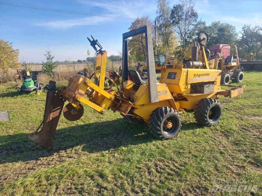 CASE Davis DH5 Drugo