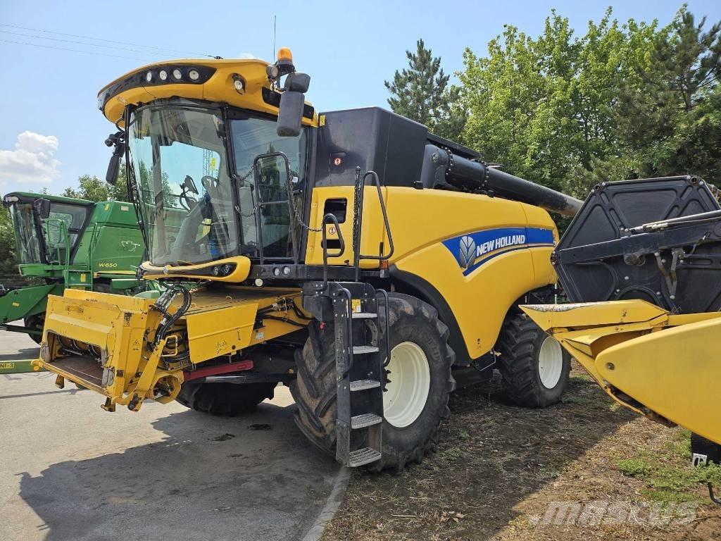 New Holland CX8.70 Kombajni