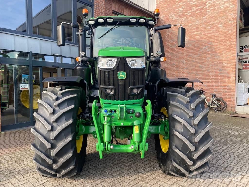 John Deere 6230R Traktorji