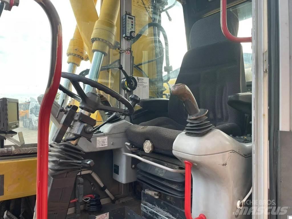 Atlas 1404K Bagri na kolesih