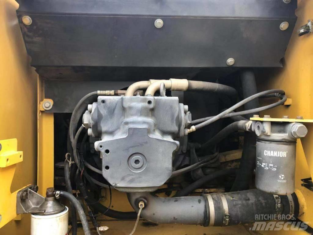 Komatsu pc200-7 Bagri goseničarji