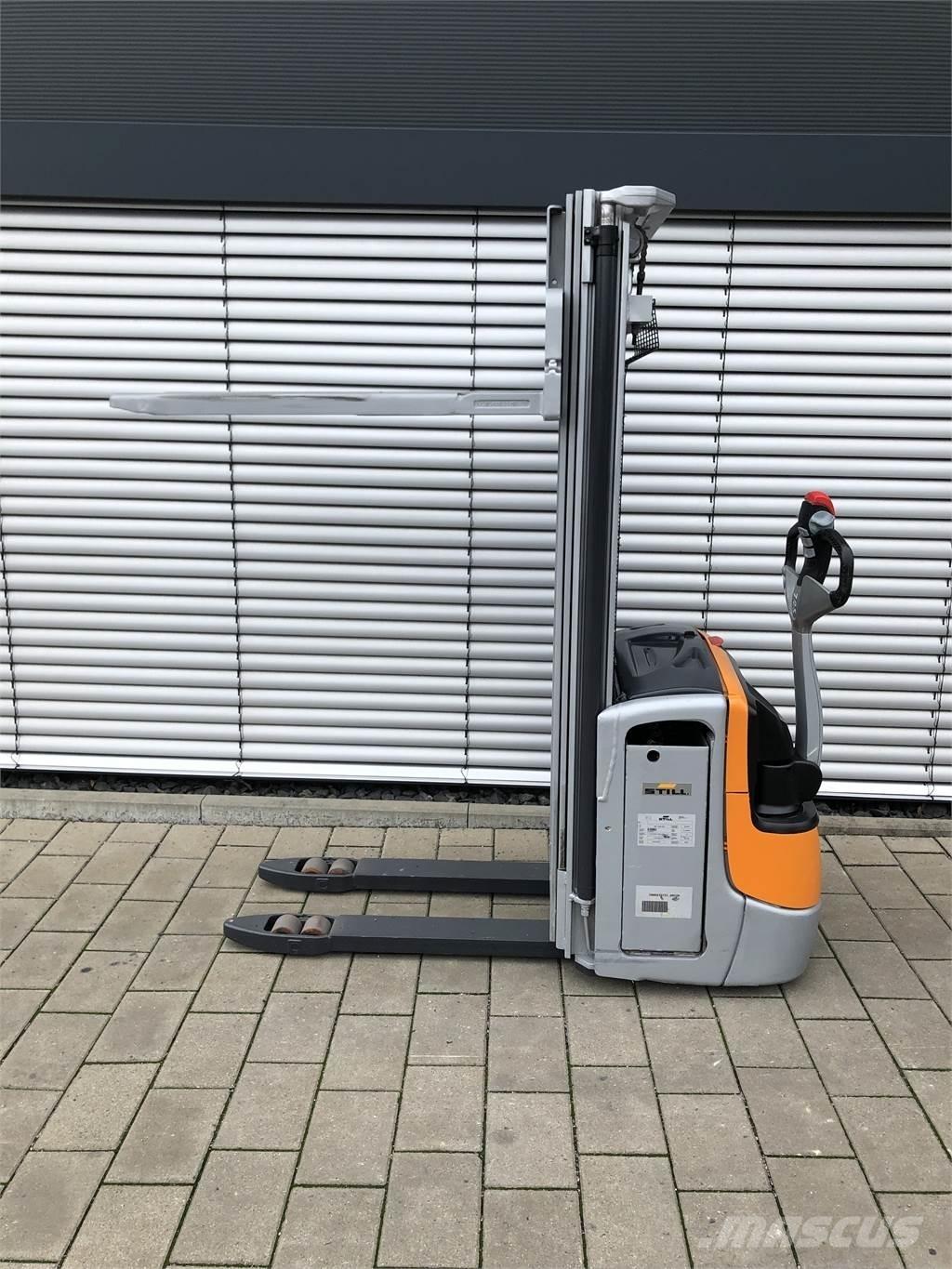 Still EXV 14C Ročni električni viličar