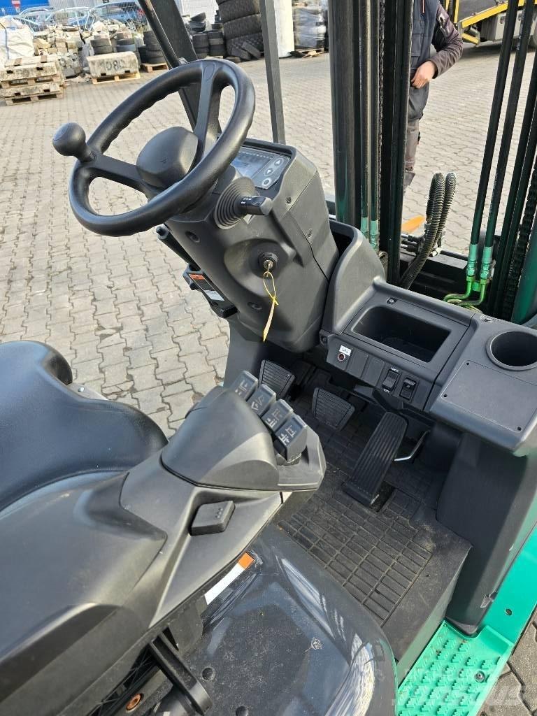 Mitsubishi FG 15 NT Plinski viličarji