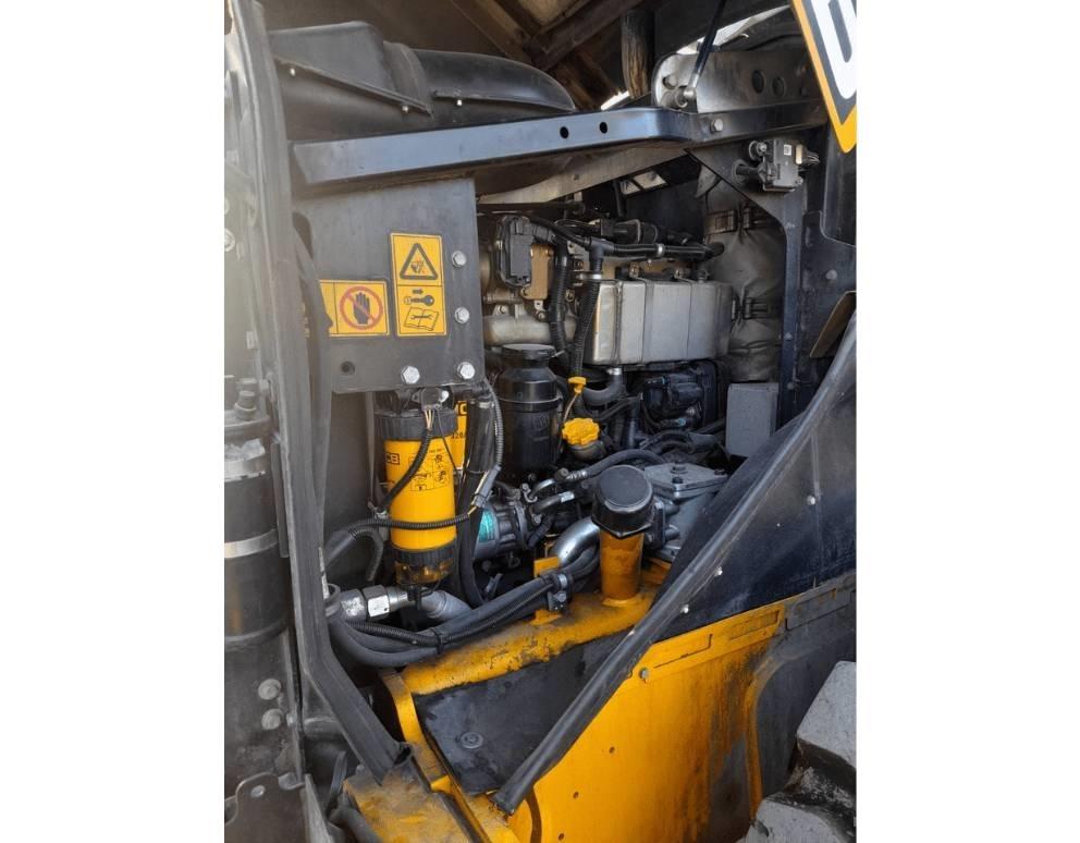 JCB 417 Kolesni nakladalci