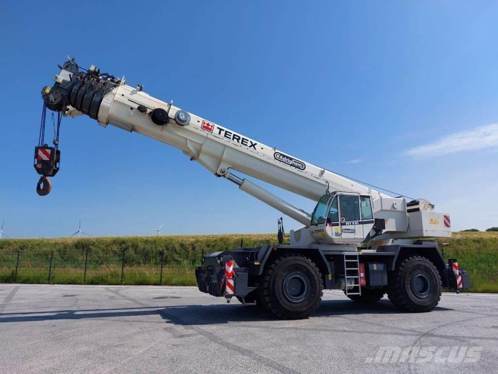 Terex RT100 Avtodvigala