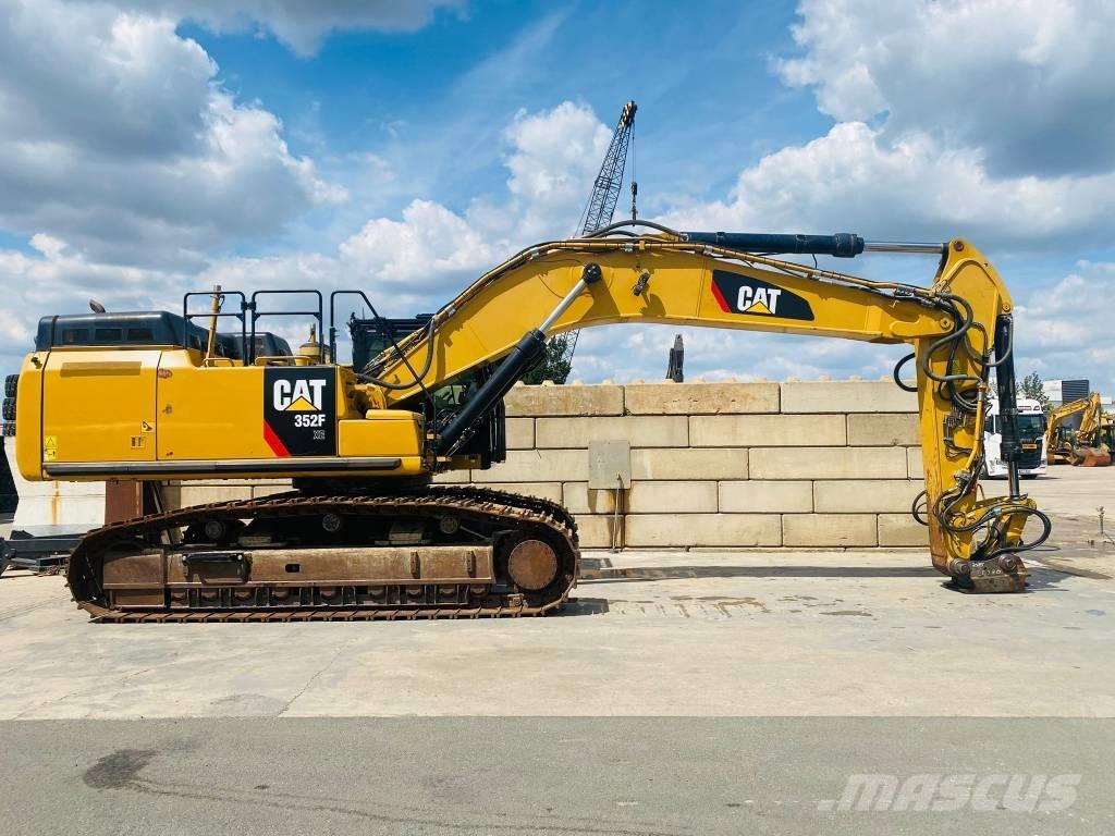 CAT 352f xe Bagri goseničarji