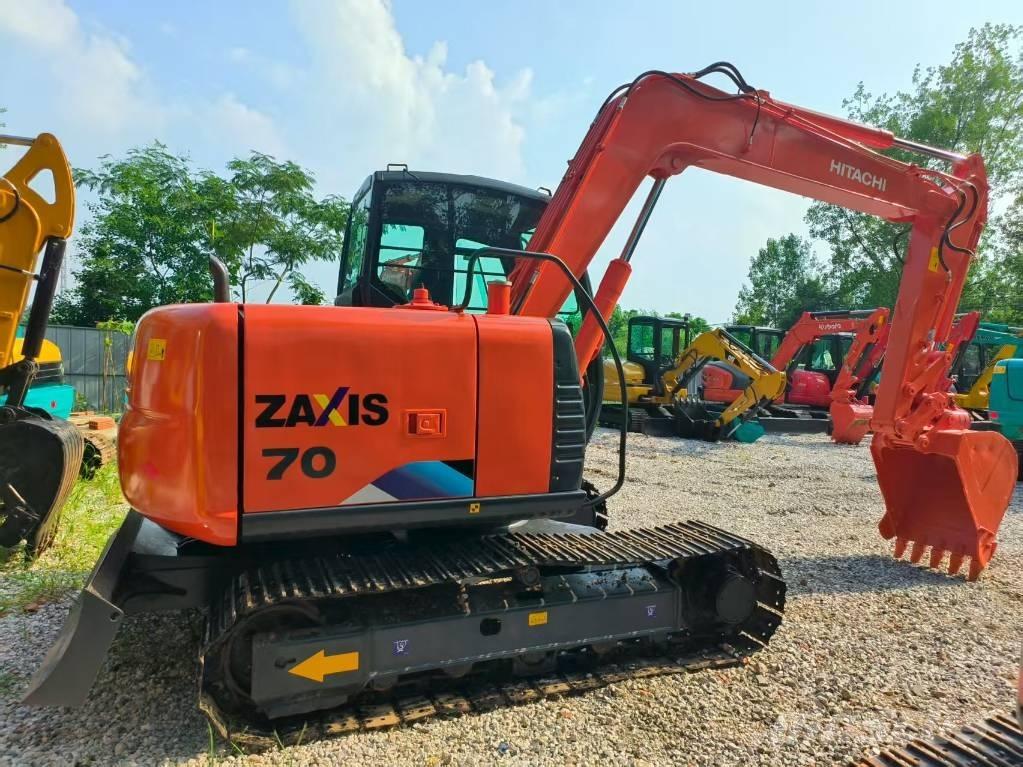 Hitachi ZX 70 Mini bagri <7t