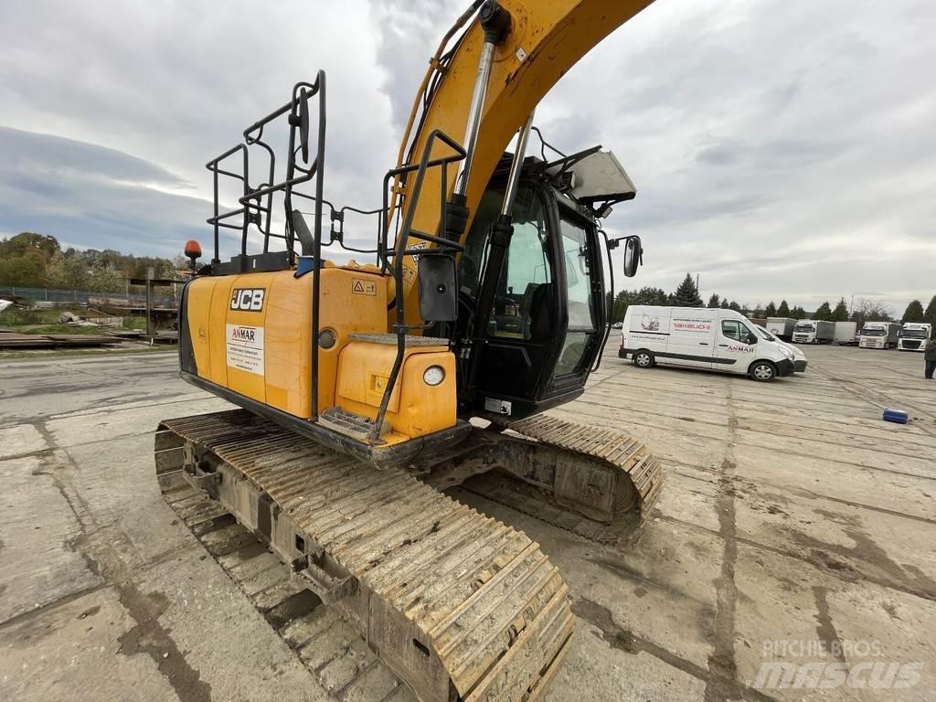 JCB JS130 Mini bagri <7t