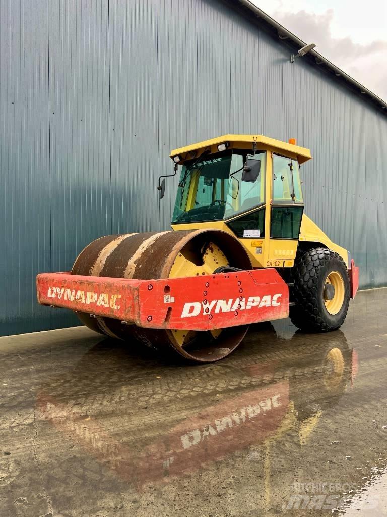 Dynapac CA302D Enojni valjarji