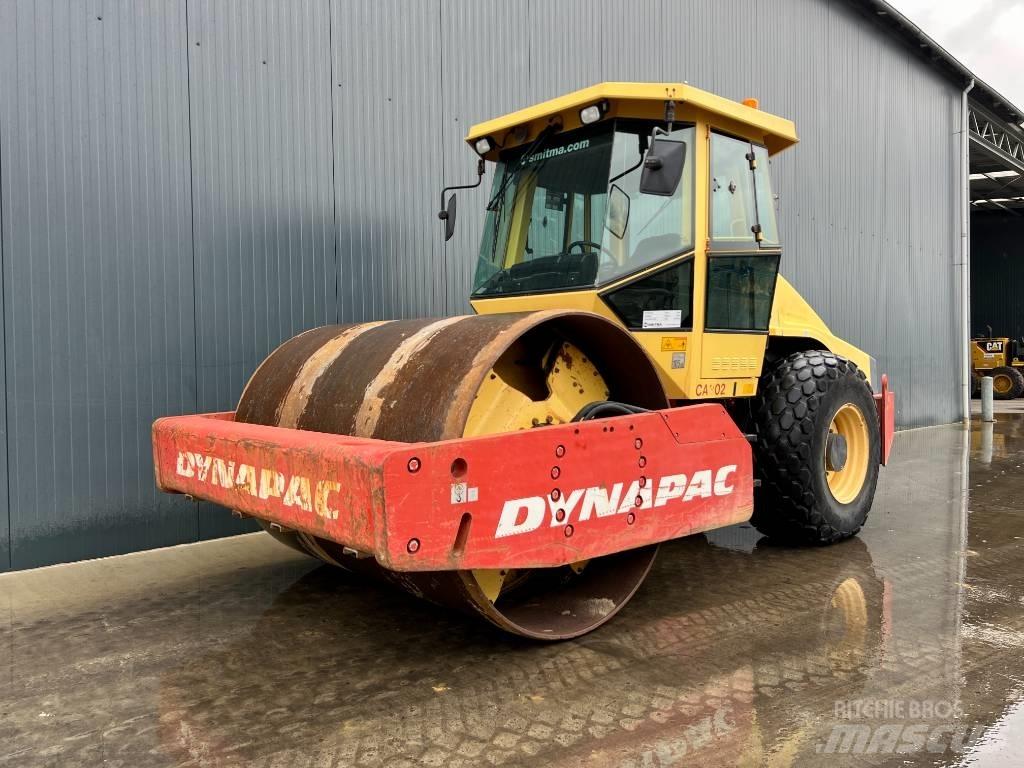 Dynapac CA302D Enojni valjarji