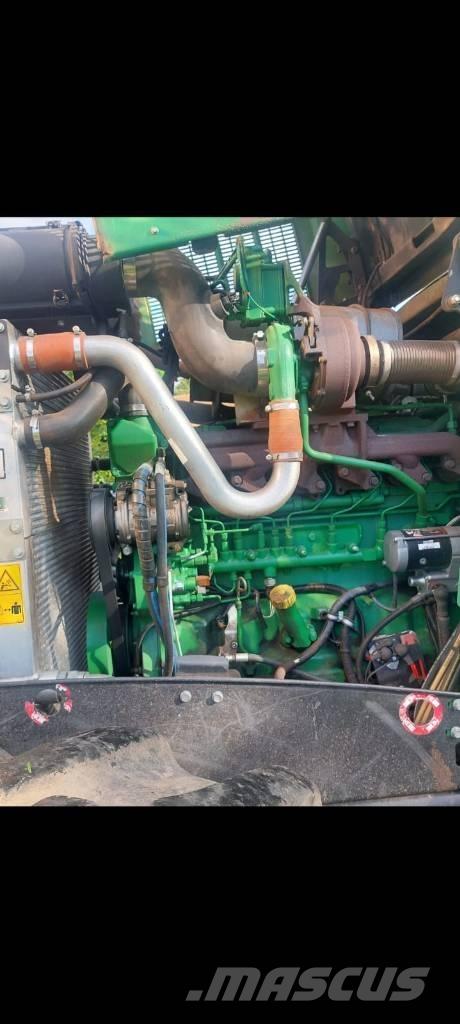John Deere 1070 E Harvesterji